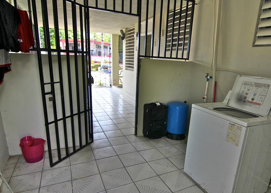 Bayamon Puerto Rico 3 Bedroom Home Oda fotoğraf